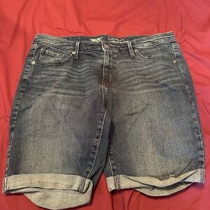 Women's Denim Shorts